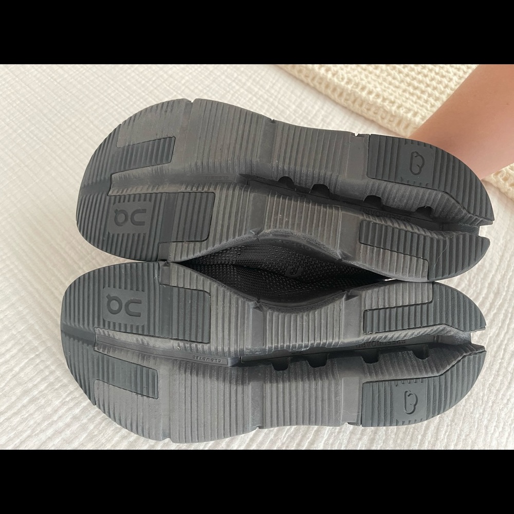 Cloudnova Black | Eclipse - image 3